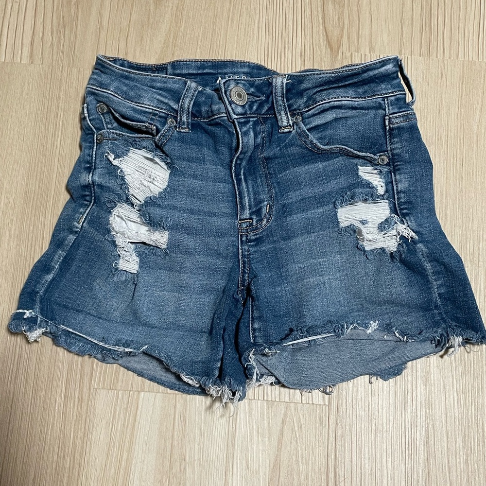 American Eagle Ripped High Rise Shorts